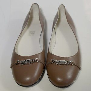 Gucci Women Brown Leather Flats Shoes, Italy, New